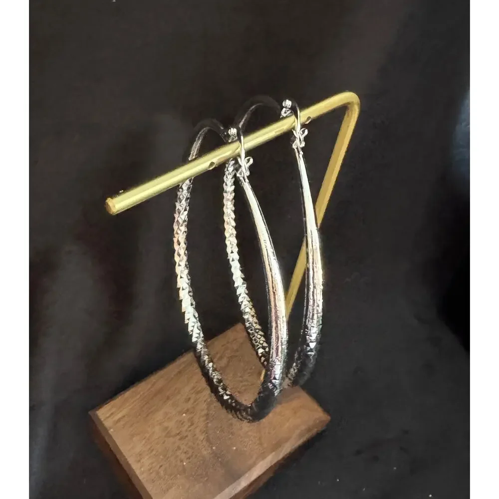 New Sterling Silver 925 Large Hoop Earrings 2.5” Diamond Cut Textured E75 - Picture 4 of 4